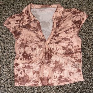 SHEER MESH V NECK COLLARED CROP TOP